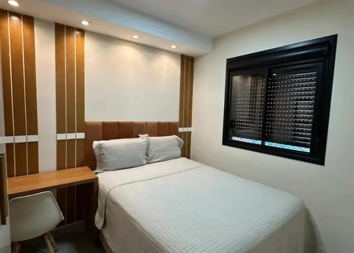 2 Bedroom Property In Building With Pool And Gym