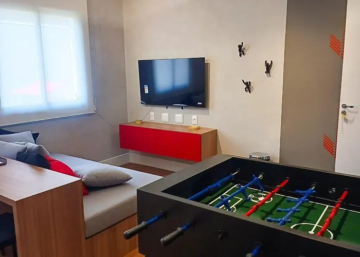 2 Bedroom Property In Building With Pool And Gym São Paulo