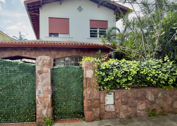 Suítes e Quartos Econômicos em Moema l Excelente Localização de SP