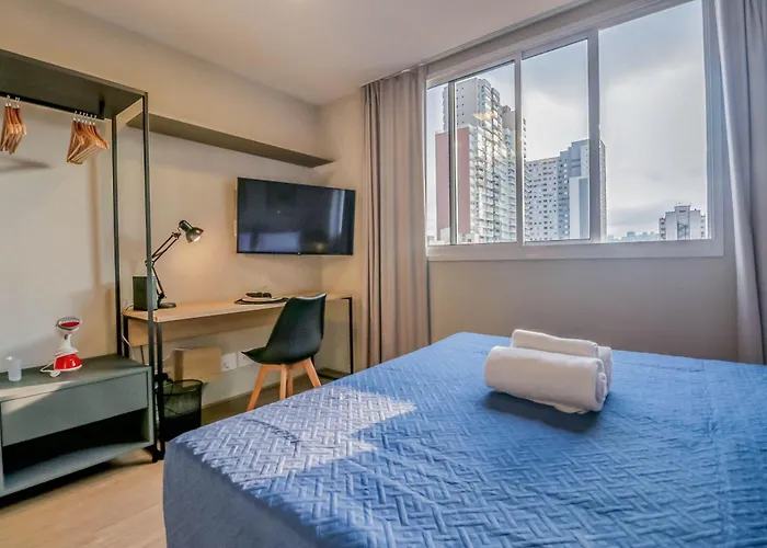 Flat no Brás com Piscina e Fácil Acesso ao Metrô
