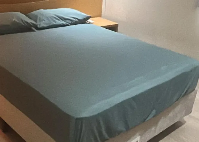 Flat 45