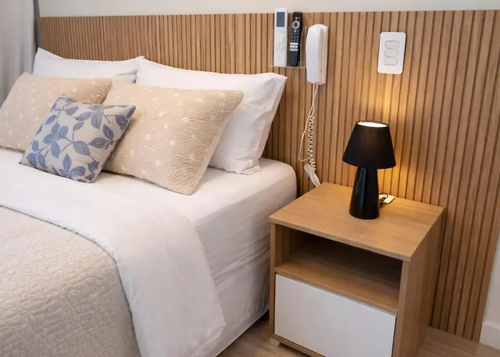 Studio moderno Wi-Fi rápido Próximo ao Metrô Check-in 24hs