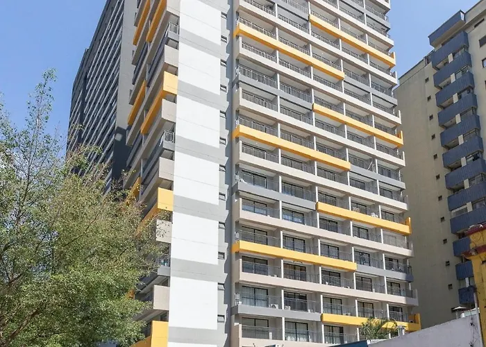 novo e aconchegante próximo á Paulista e ao H Sírio Andar alto