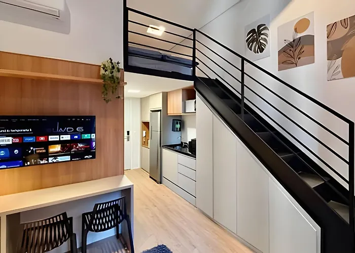 Studio Incrível com mezanino no Brooklin