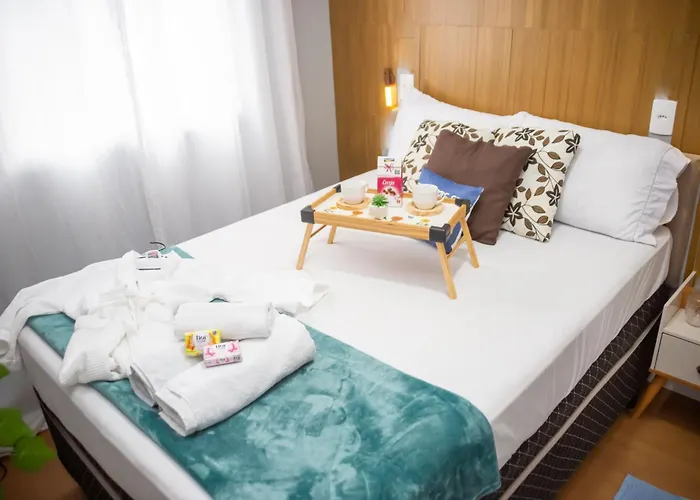 Cozy And Practical 5 Min From Airport