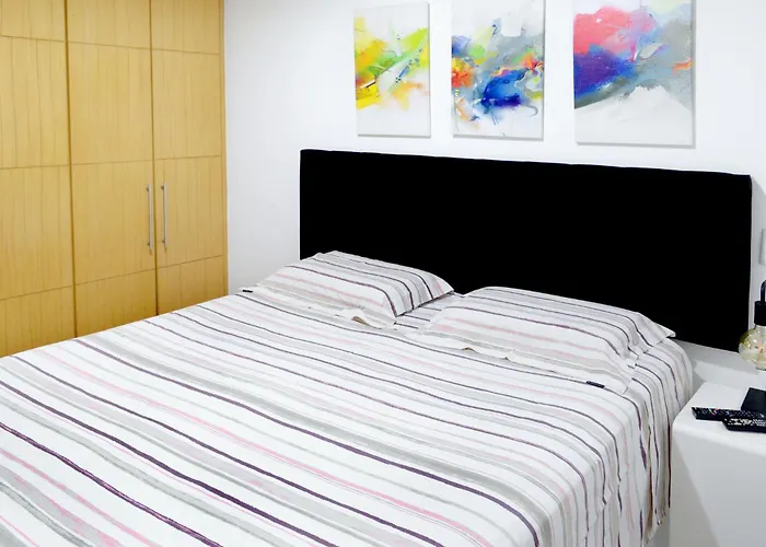 Cozy Ap 50M2, Near Sirio Libanes Hosp, Paulista Ave, Rooftop Pool, Gym, Ac, Free Parking