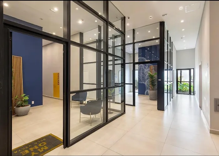 Apartamento novo e completo - Localização privilegiada, próximo a paulista, hospital Sírio Lib, shopping Frei Caneca, Smart Fit e pontos turísticos