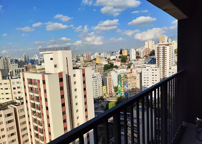 Studio 1709, perto da avenida Paulista