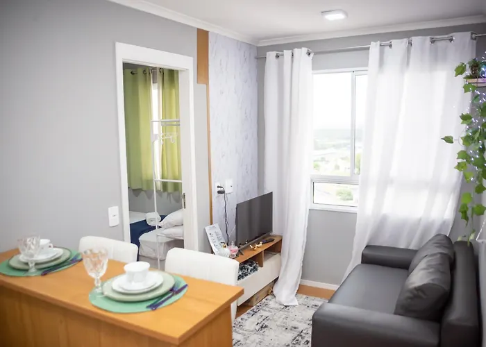 Cozy And Practical 5 Min From Airport