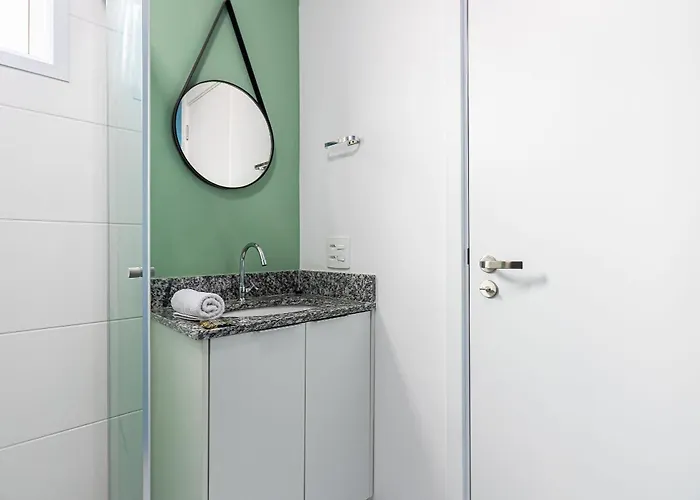 Studio ao lado do metrô Brás - Com Piscina São Paulo