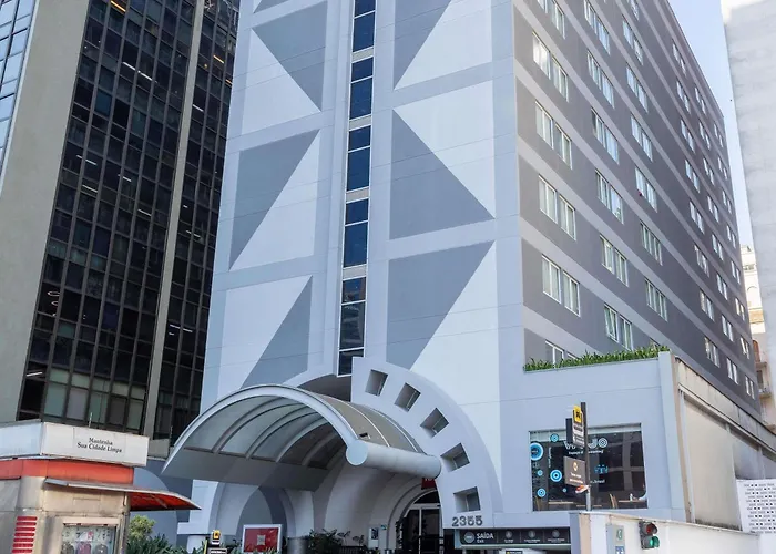 Ibis Paulista
