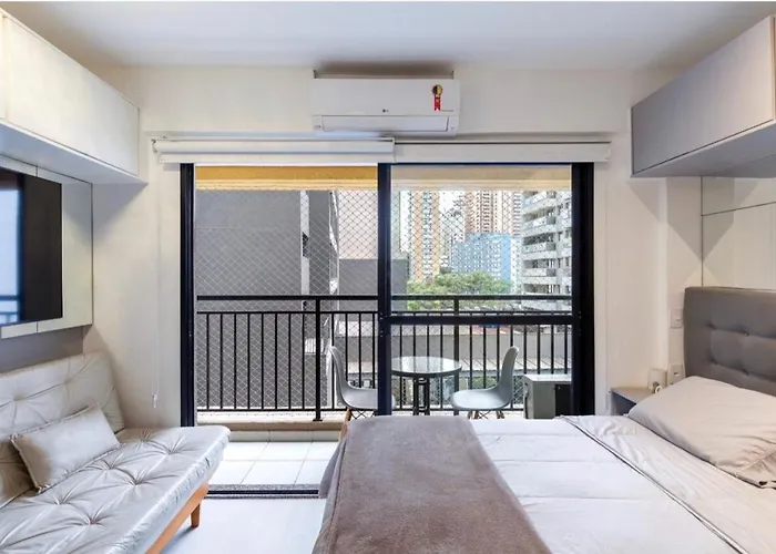 Apartamento novo e completo - Localização privilegiada, próximo a paulista, hospital Sírio Lib, shopping Frei Caneca, Smart Fit e pontos turísticos