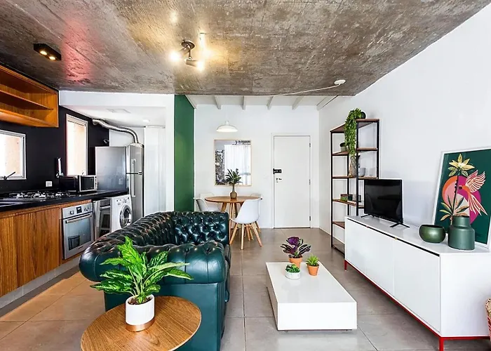 Duplex em Pinheiros perto metrôs Sumaré e Vila Madalena