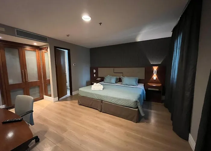Hotel Wynd Bourbon Luxuoso lado Shop Ibirapuera Moema com garagem 842