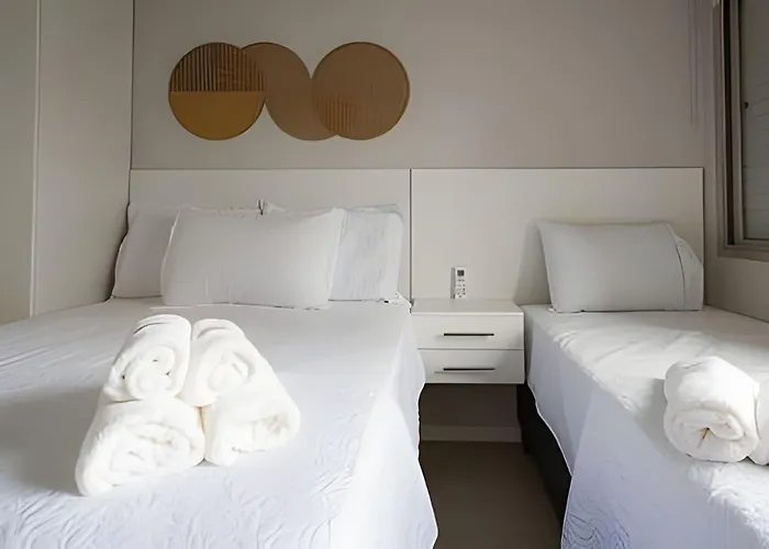 Apto 1quarto com ar cond e 1 vaga