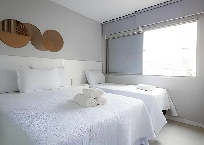 Apto 1quarto com ar cond e 1 vaga