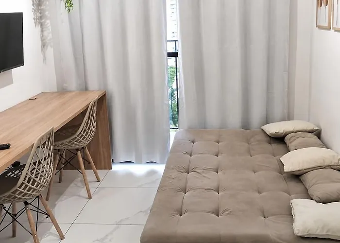 Apartamento em Pinheiros - 500m do Metrô Faria Lima