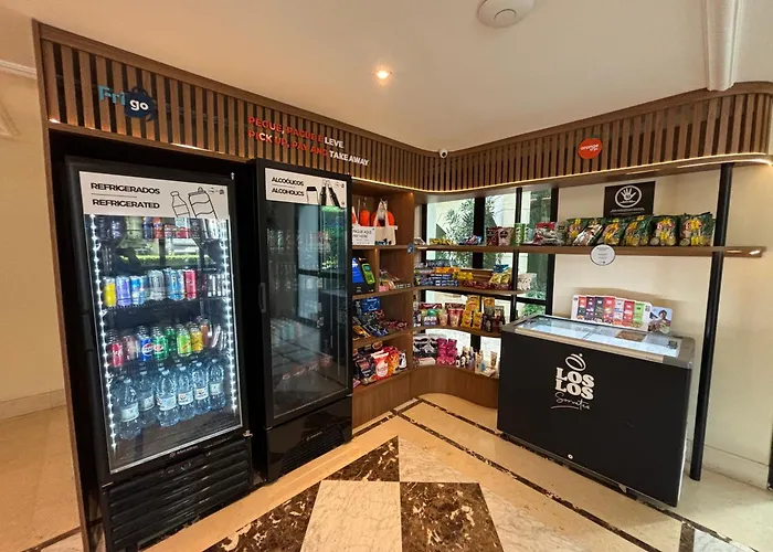 Hotel Jardins Univer Pamplona com garagem 2410