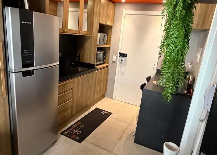 STUDIO MODERNÍSSIMO no Coração da Cidade Totalmente Equipado
