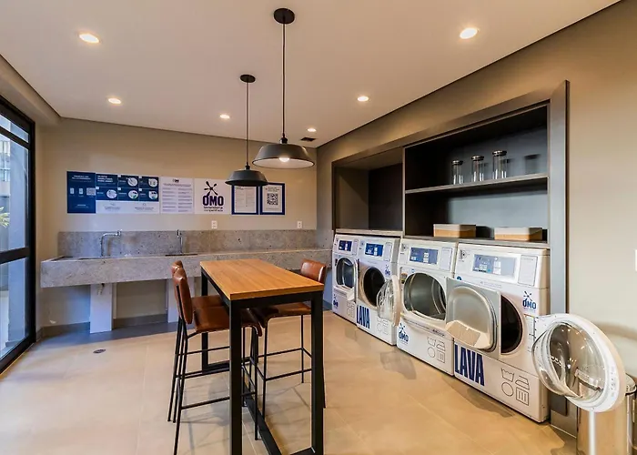 Studio de Luxo Jacuzzi Rebouças e Faria Lima