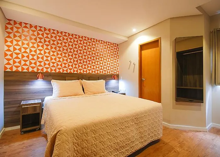 Hotel Biz Urban- Expo Center Norte