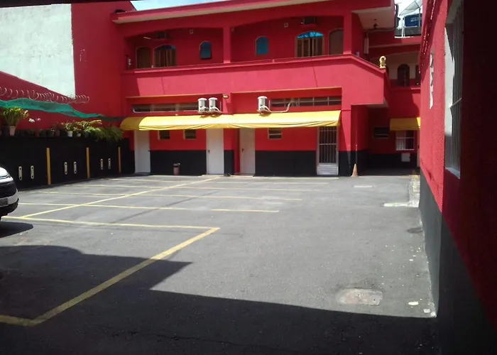 Hotel Paes De Barros