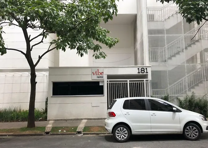Apto Novo - Um Bloco Do Metro Republica